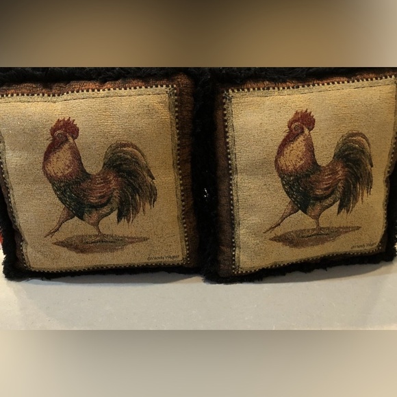 Tapestry Throw Pillows Rooster Design Farmhouse Decor “Wendy Wegner” 16x16 (2) - Picture 1 of 4
